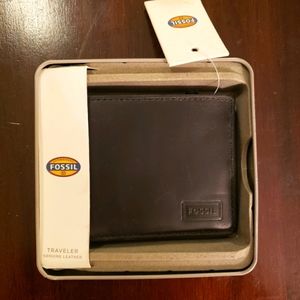 Fossil Trifold Traveler Wallet